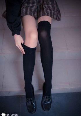欧美大屁股后背摇_1080P完整视频观看