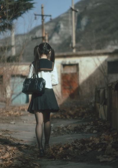 欧美男士服饰搭配_高清电影-免费完整版