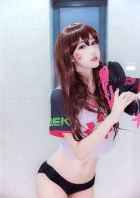 欧美女王狂虐男奴_BD电视剧在线观看